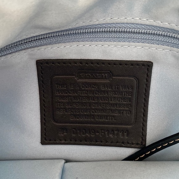 Coach C Shoulder bag - Picture 3 of 4